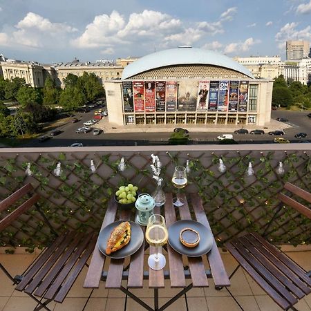 Апартаменти Spectacular Views & Modern Comfort: Your Dream Duplex In Central Бухарест Екстер'єр фото